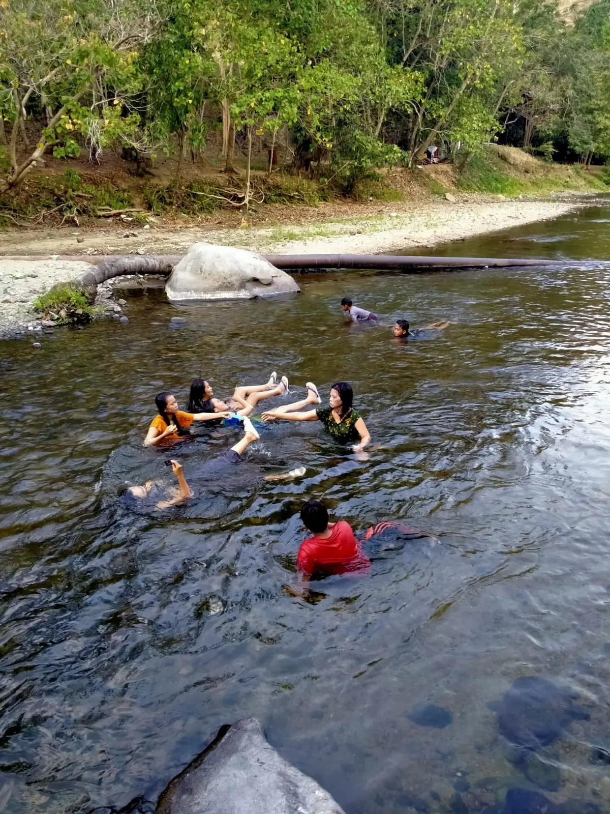 Wisata Sungai Longalo — photo 2